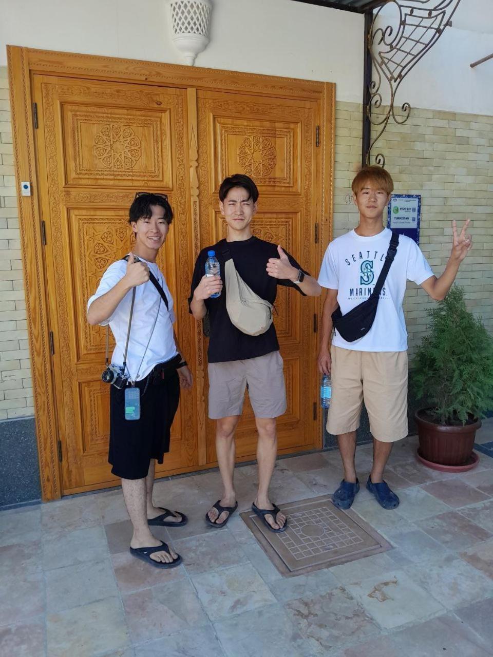 Turkistan Hotel Kogon 外观 照片